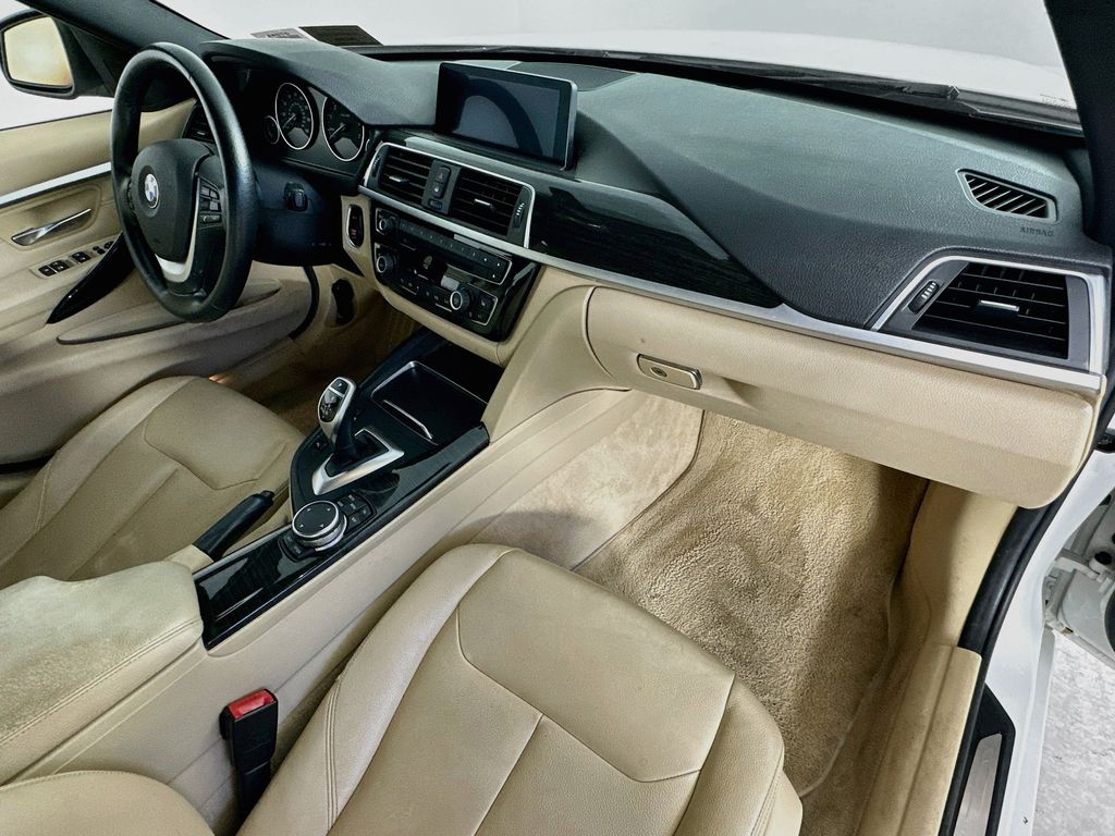 BMW3 Series32