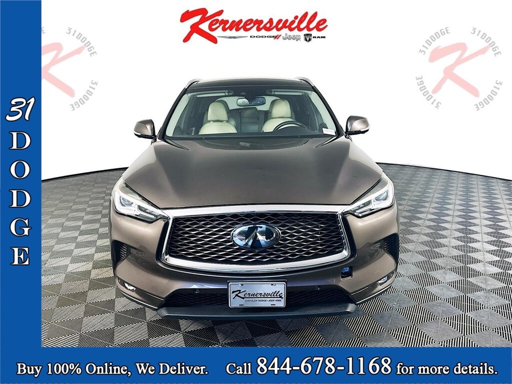 2019 Infiniti QX50 Essential photo 2