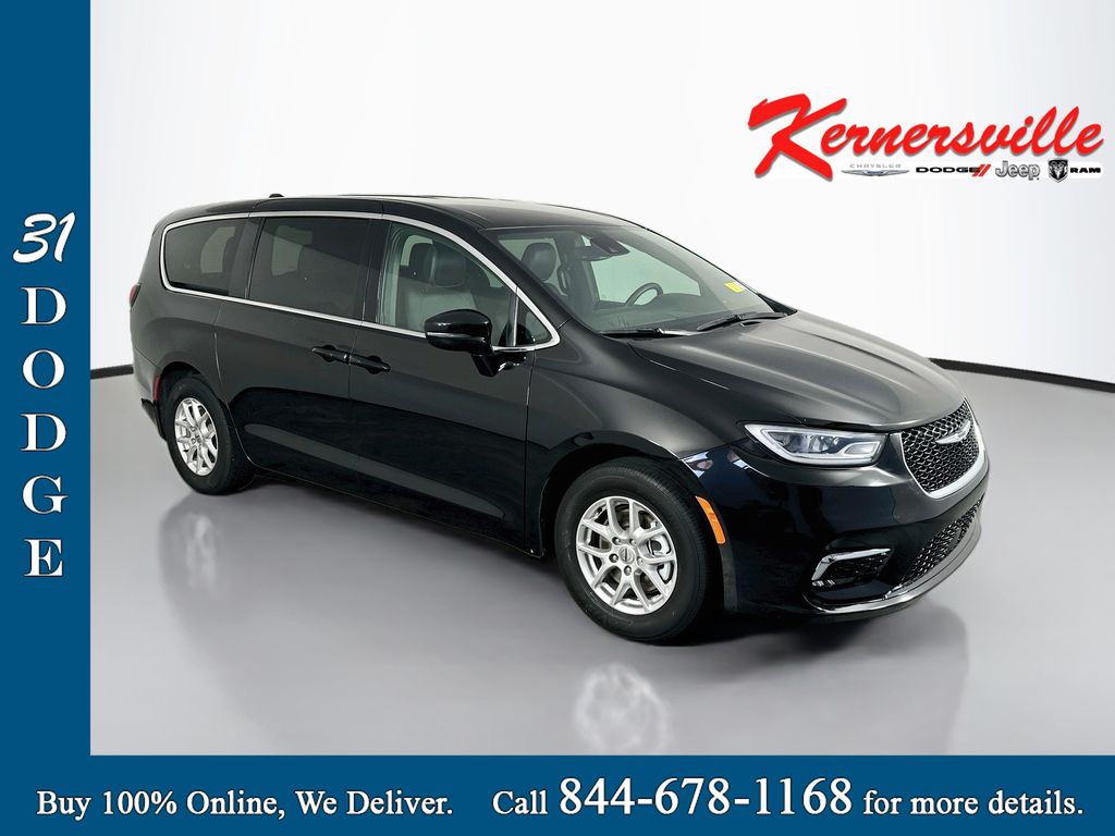 2025 Chrysler Pacifica