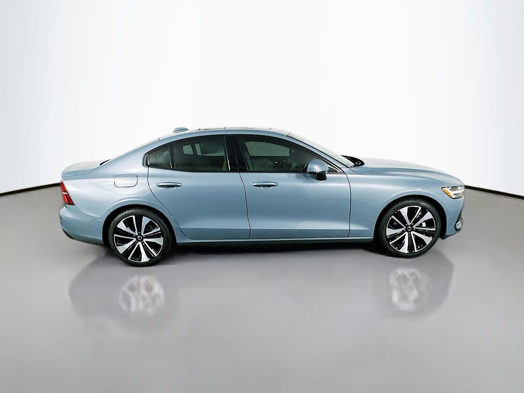 VolvoS608