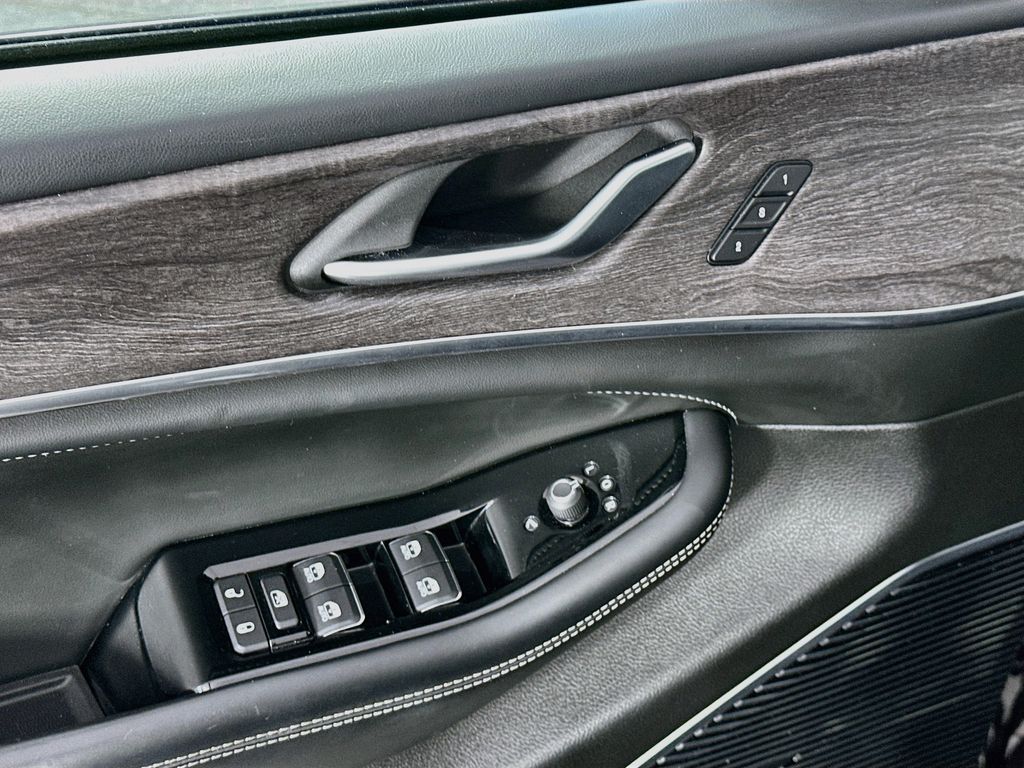 JeepGrand Cherokee24