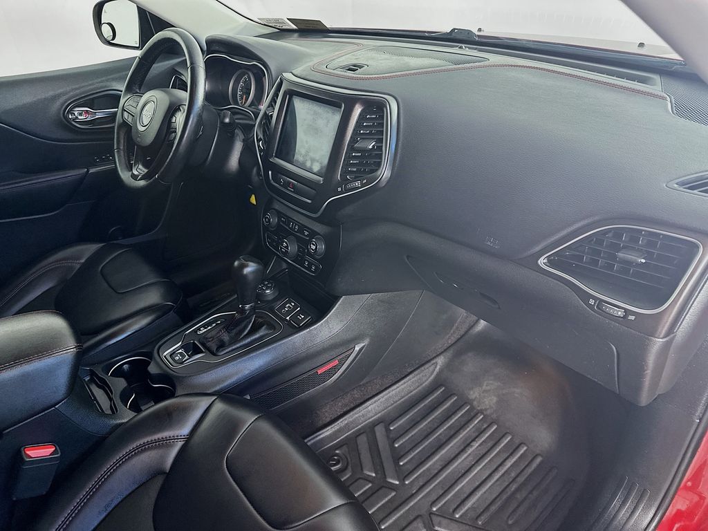 JeepCherokee31