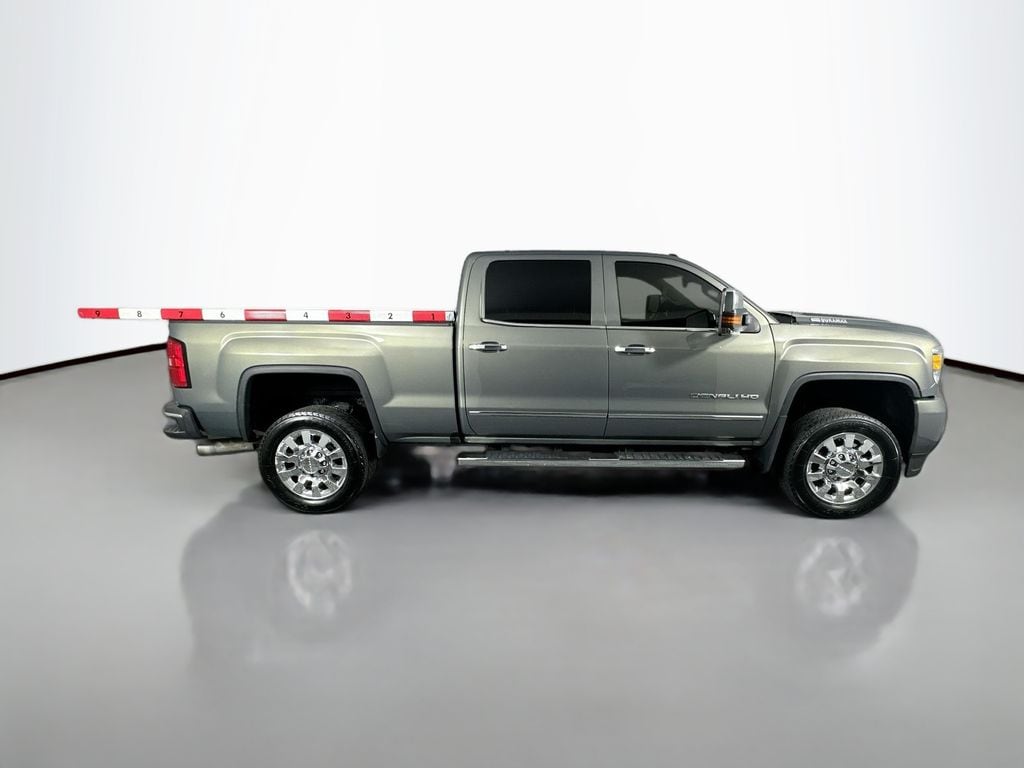 GMCSierra 2500HD8