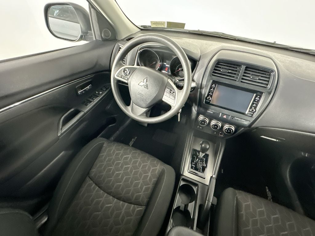 MitsubishiOutlander Sport9
