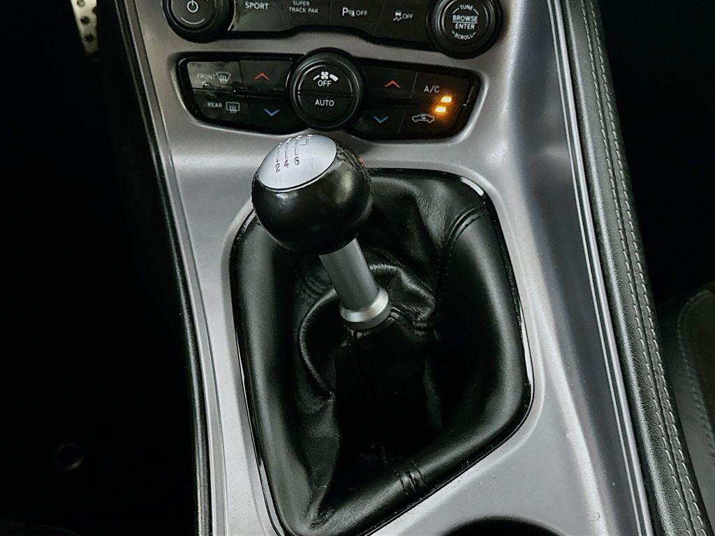DodgeChallenger16