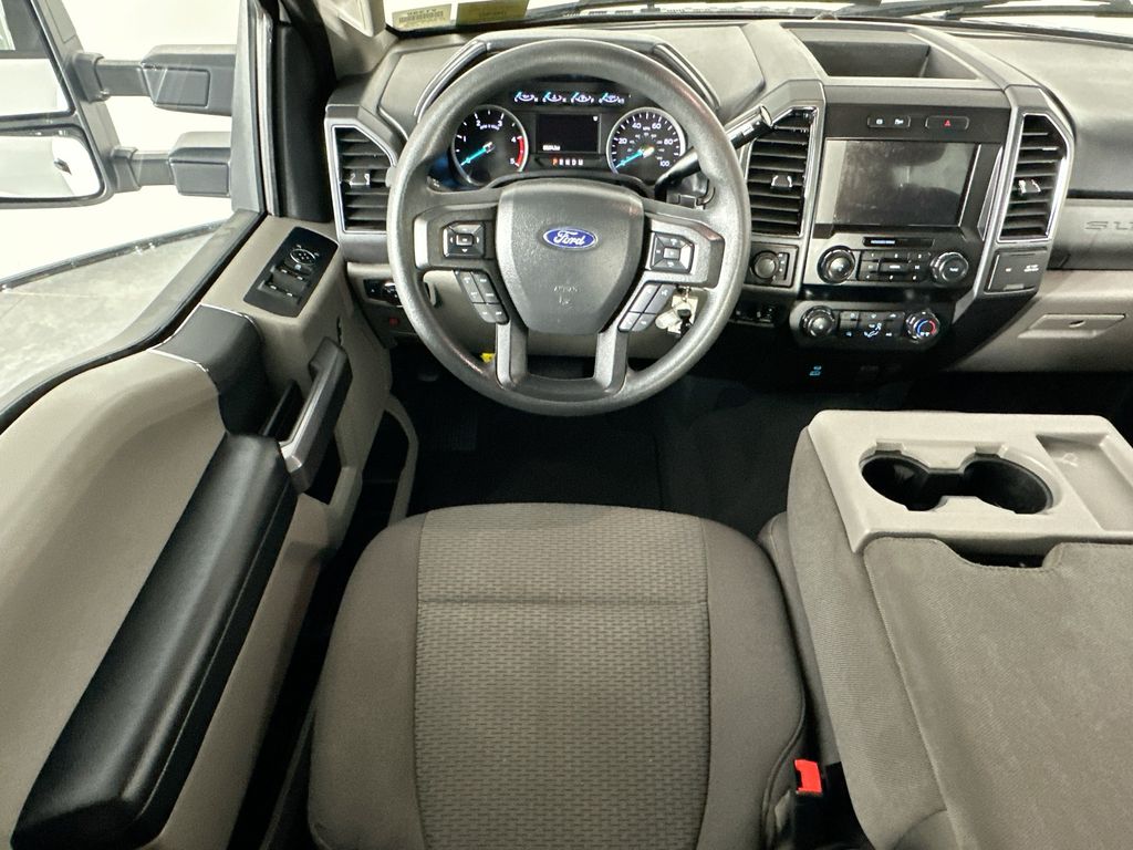 FordF-250SD9