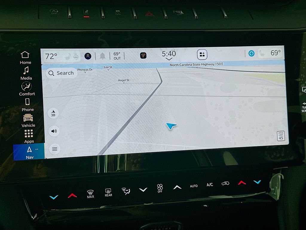 JeepGrand Cherokee L15