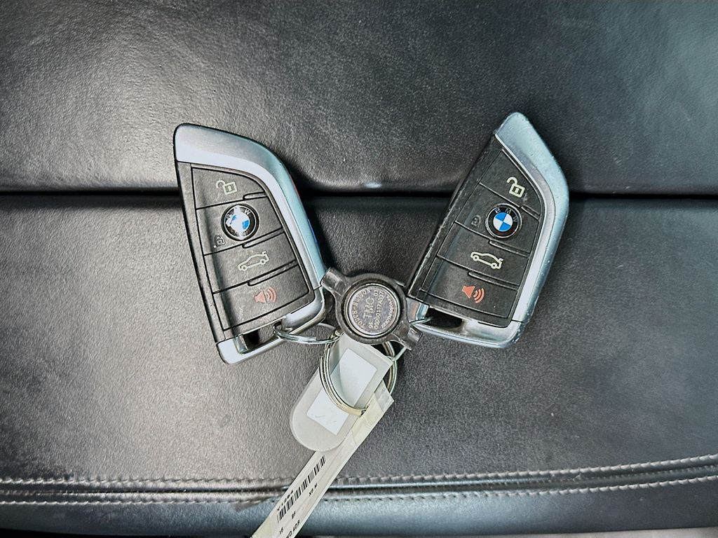 BMWX6 M35