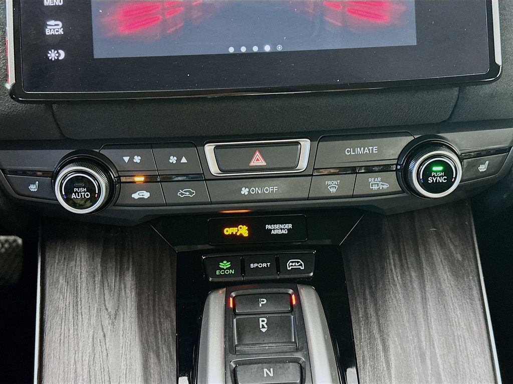 HondaClarity Plug-In Hybrid18