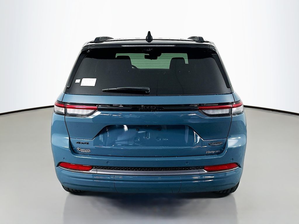 JeepGrand Cherokee6