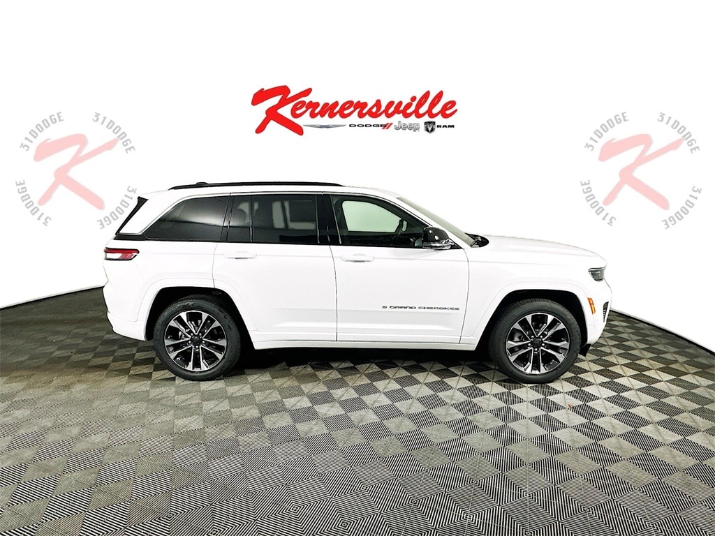 JeepGrand Cherokee8