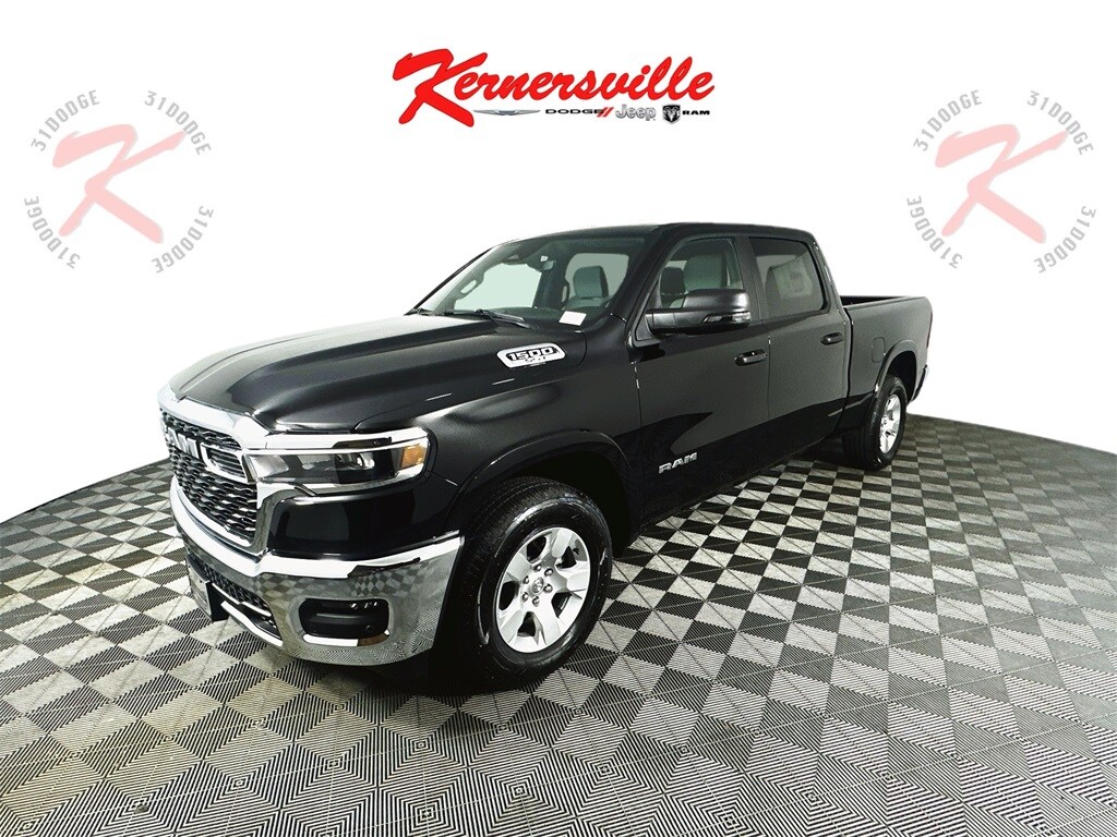 2025 Ram 1500 Big Horn photo 3