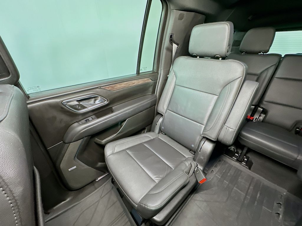 ChevroletSuburban12
