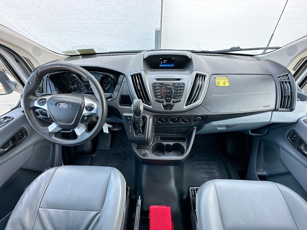 FordTransit-35010