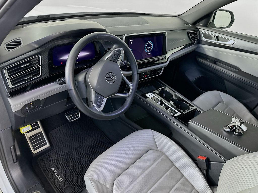 VolkswagenAtlas Cross Sport29