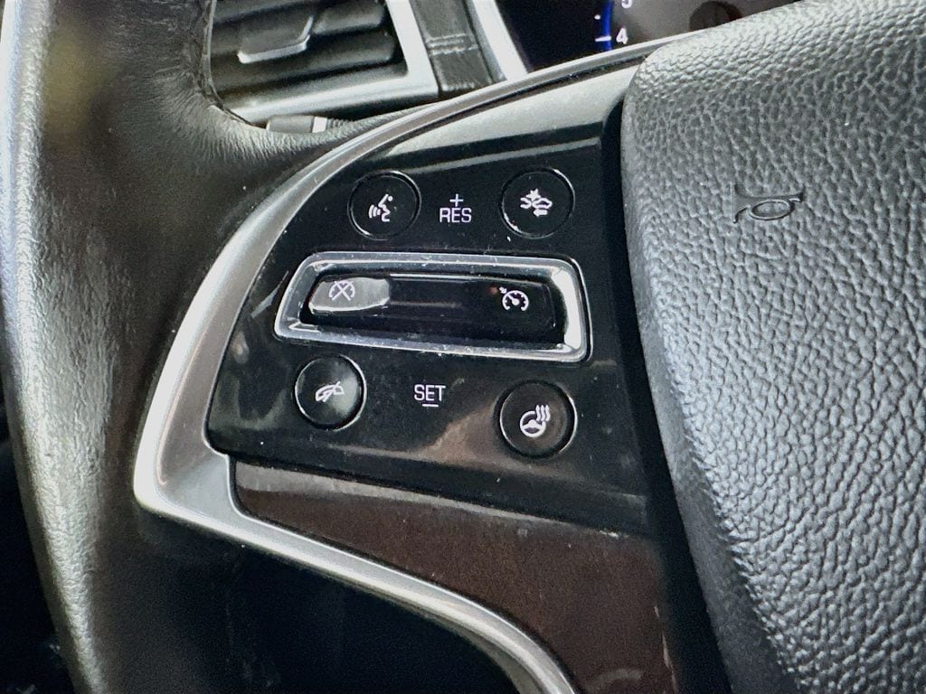 CadillacSRX24