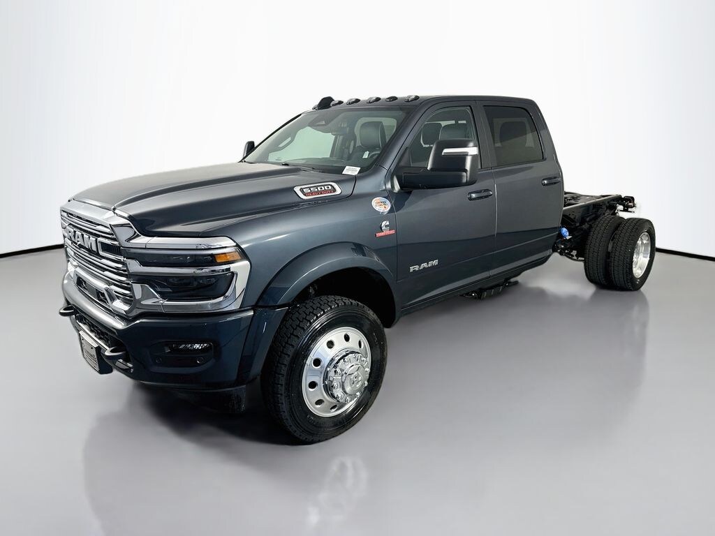New 2026 Ram 5500 Chassis Big Horn 60CA Dually 12in Truck Crew Cab