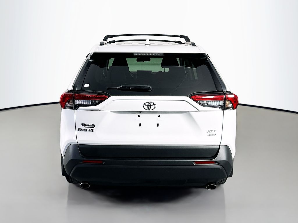 ToyotaRAV46