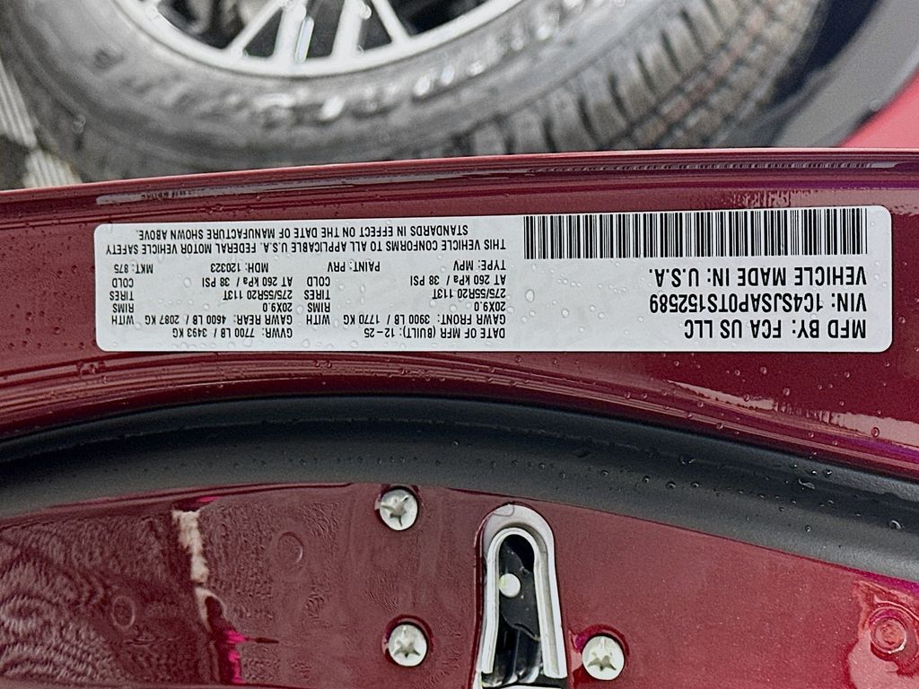 JeepGrand Wagoneer L19