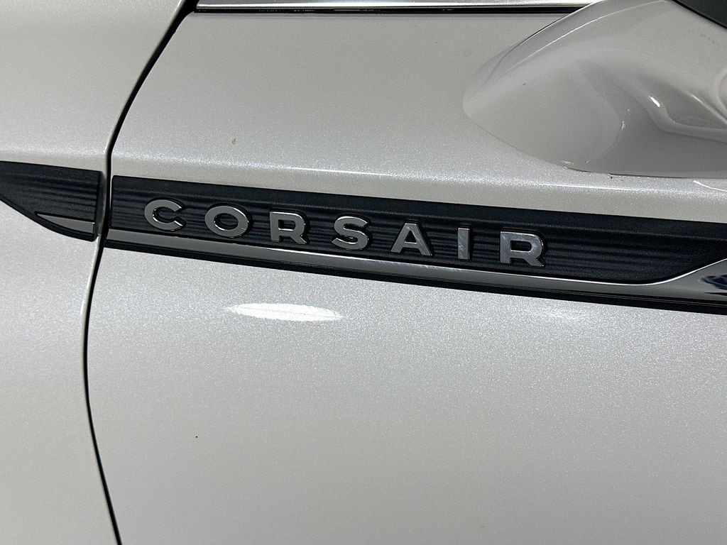 LincolnCorsair27