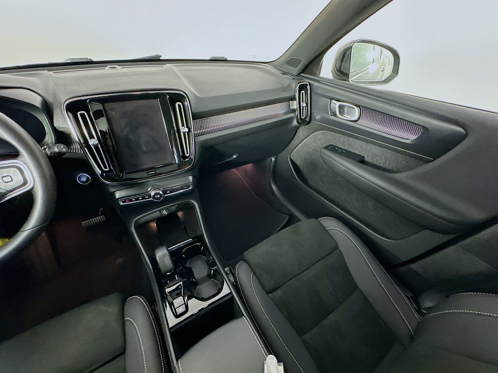 VolvoXC4011
