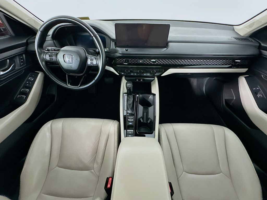 HondaAccord Hybrid10