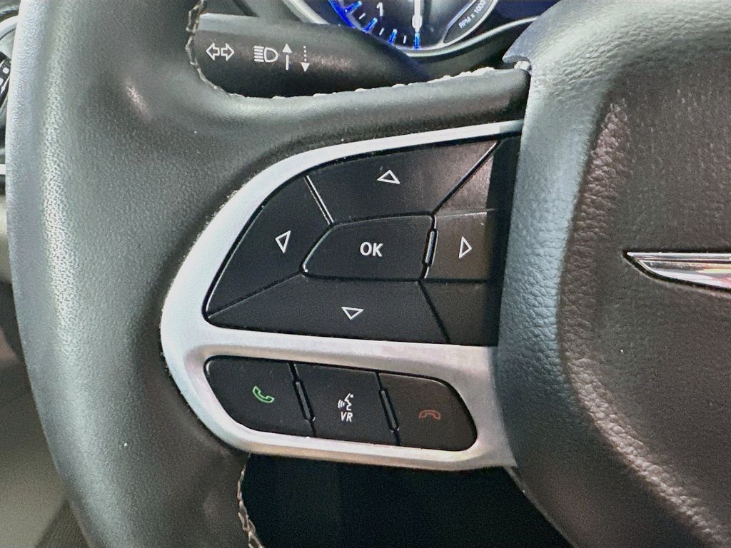 ChryslerPacifica24