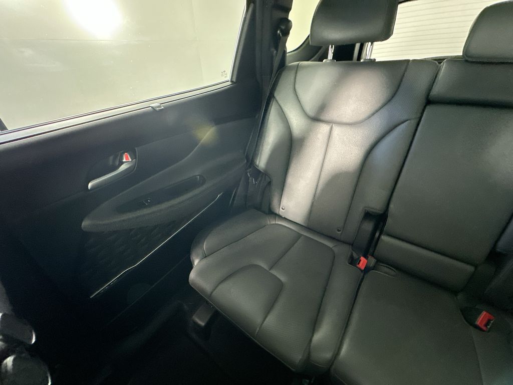 HyundaiSanta Fe12