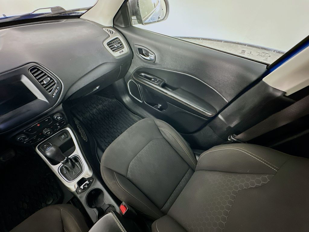 JeepCompass11