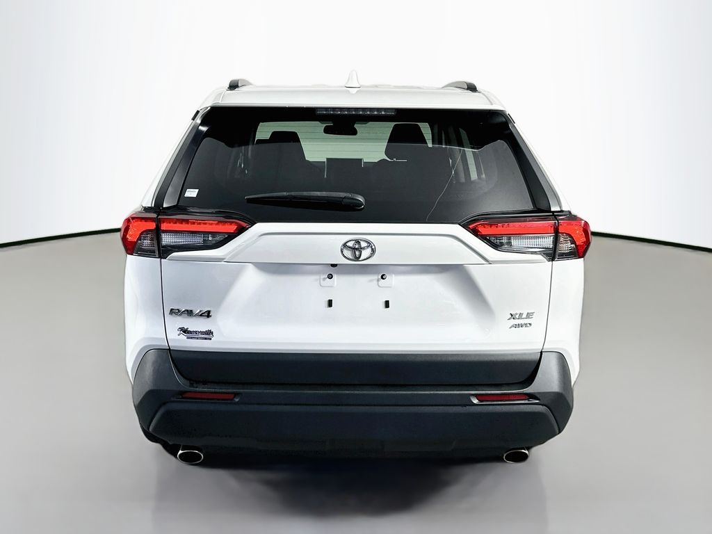 ToyotaRAV46