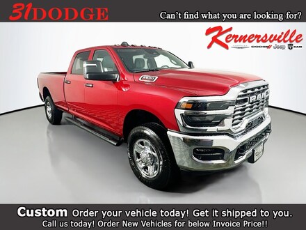 2026 Ram 2500 Tradesman 12in Truck Crew Cab
