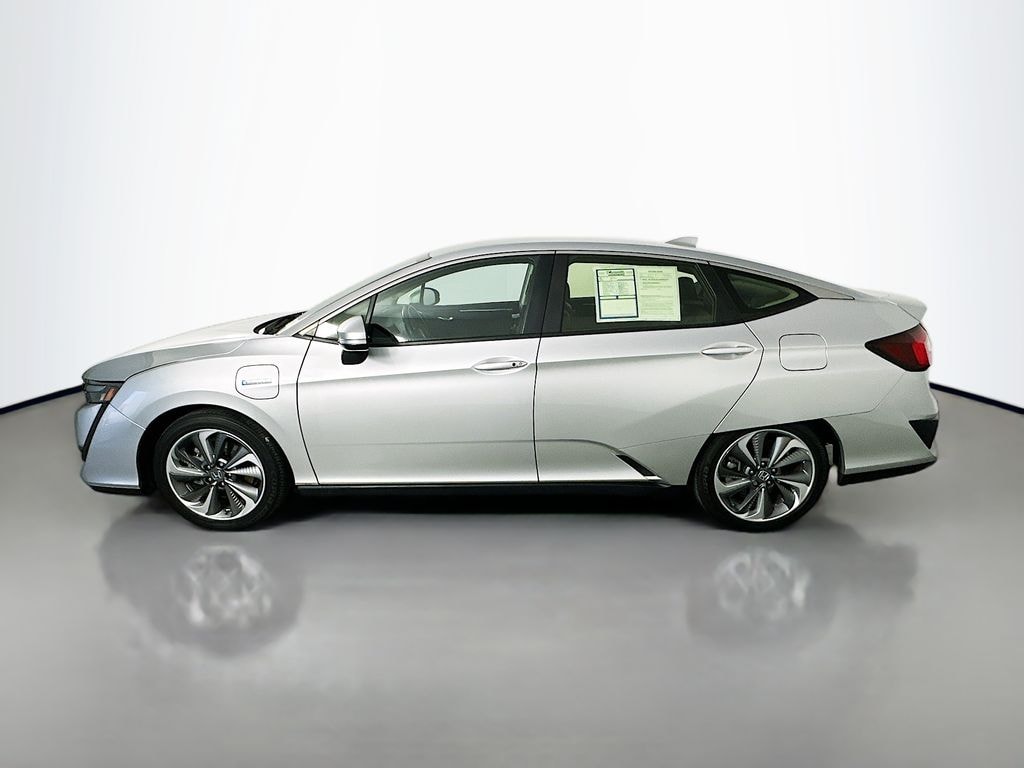 Used 2018 Honda Clarity Plug-In Hybrid Touring Sedan