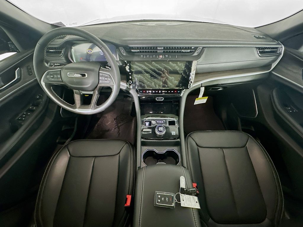 JeepGrand Cherokee9