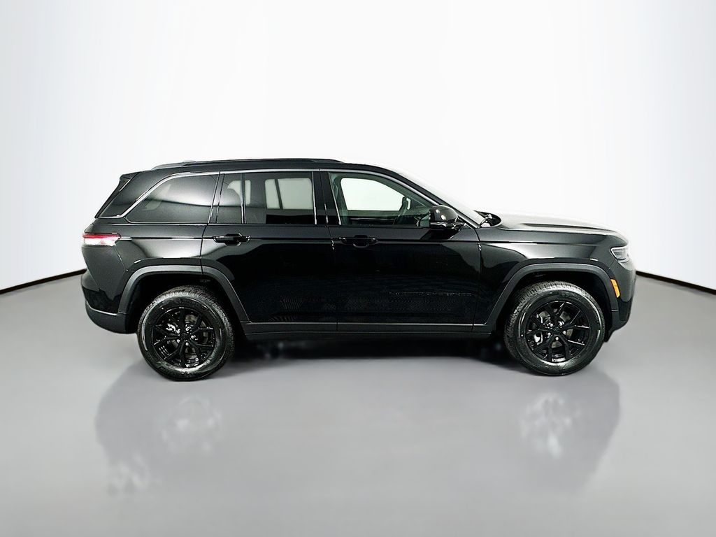 JeepGrand Cherokee8