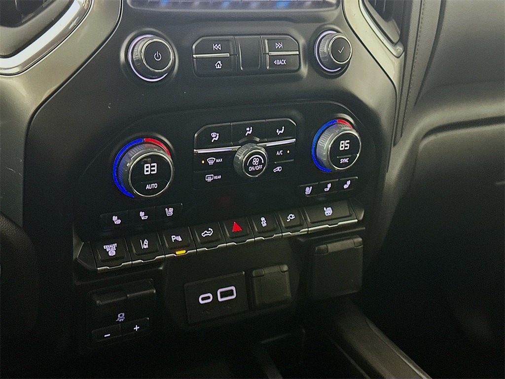 ChevroletSilverado 2500HD18