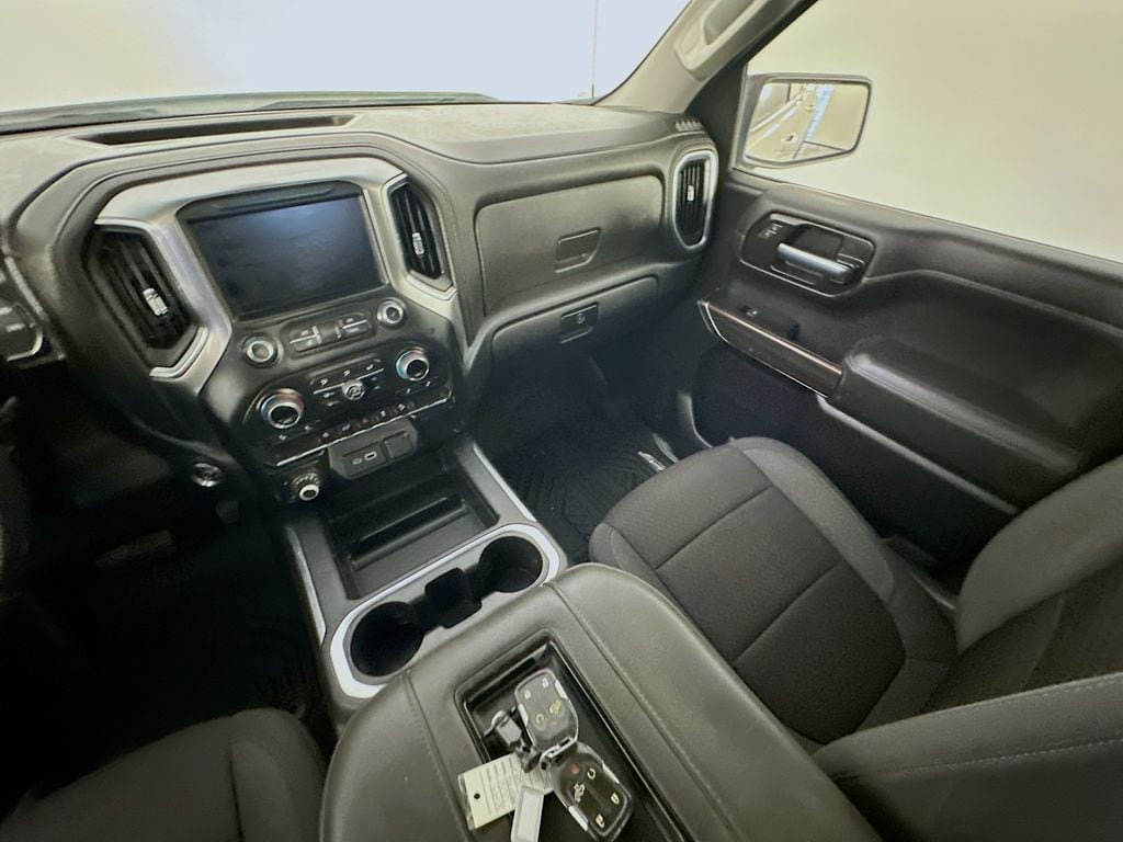 ChevroletSilverado 1500 LTD11