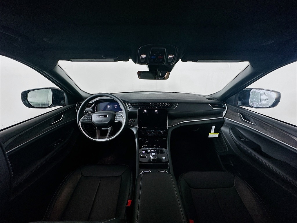 JeepGrand Cherokee L9