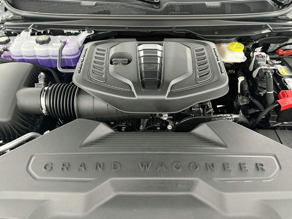 JeepGrand Wagoneer L18