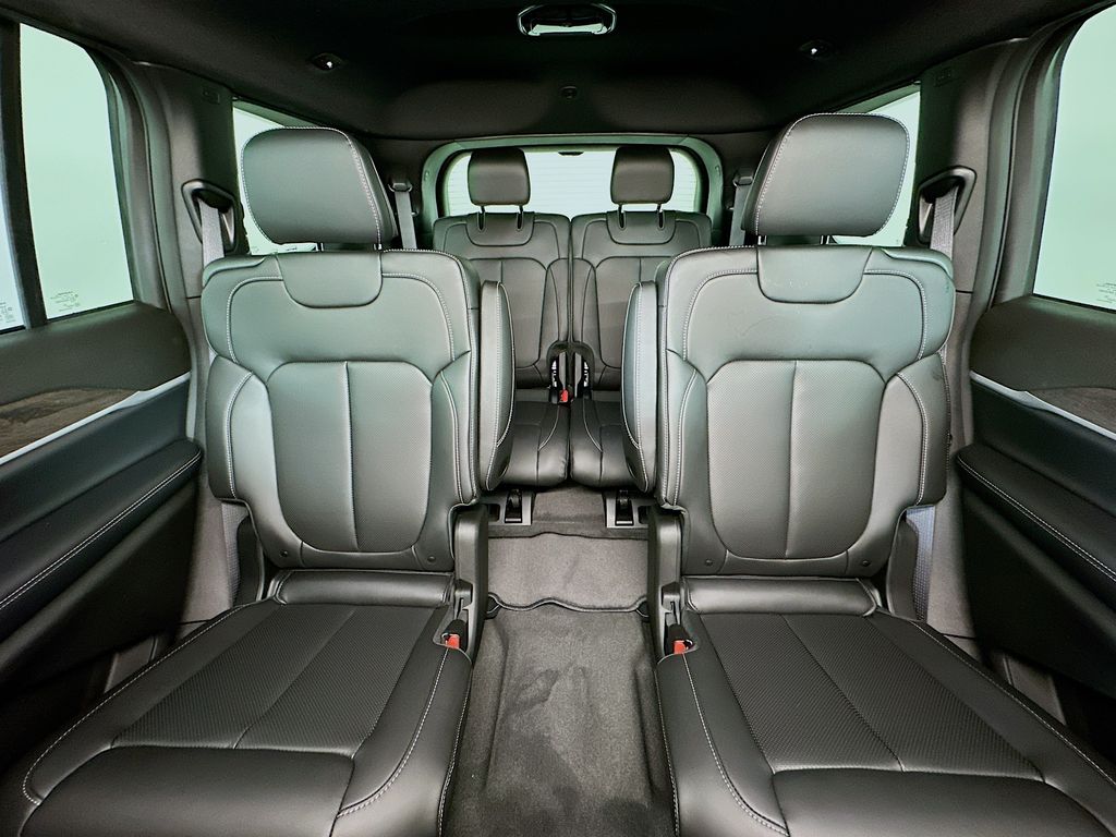 JeepGrand Cherokee L10