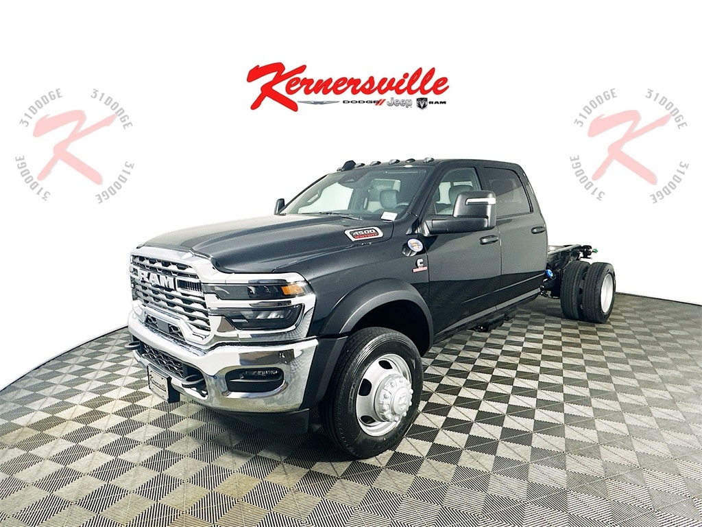 New 2025 Ram 4500 Chassis Tradesman 60CA Dually Truck Crew Cab