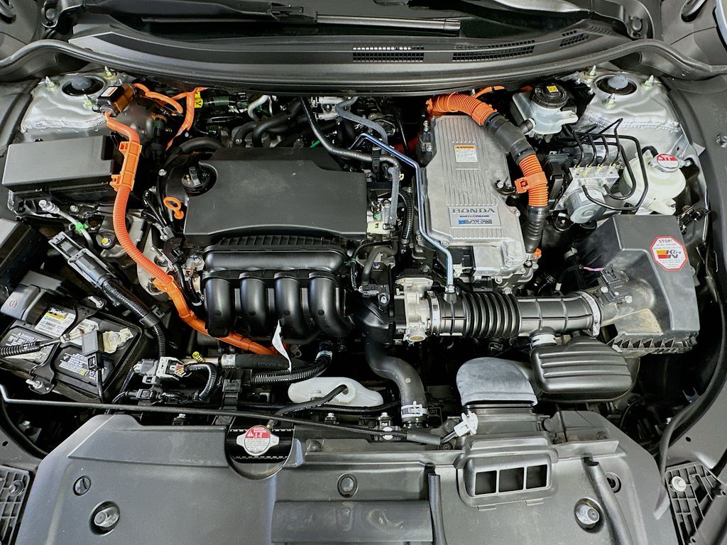 HondaClarity Plug-In Hybrid32