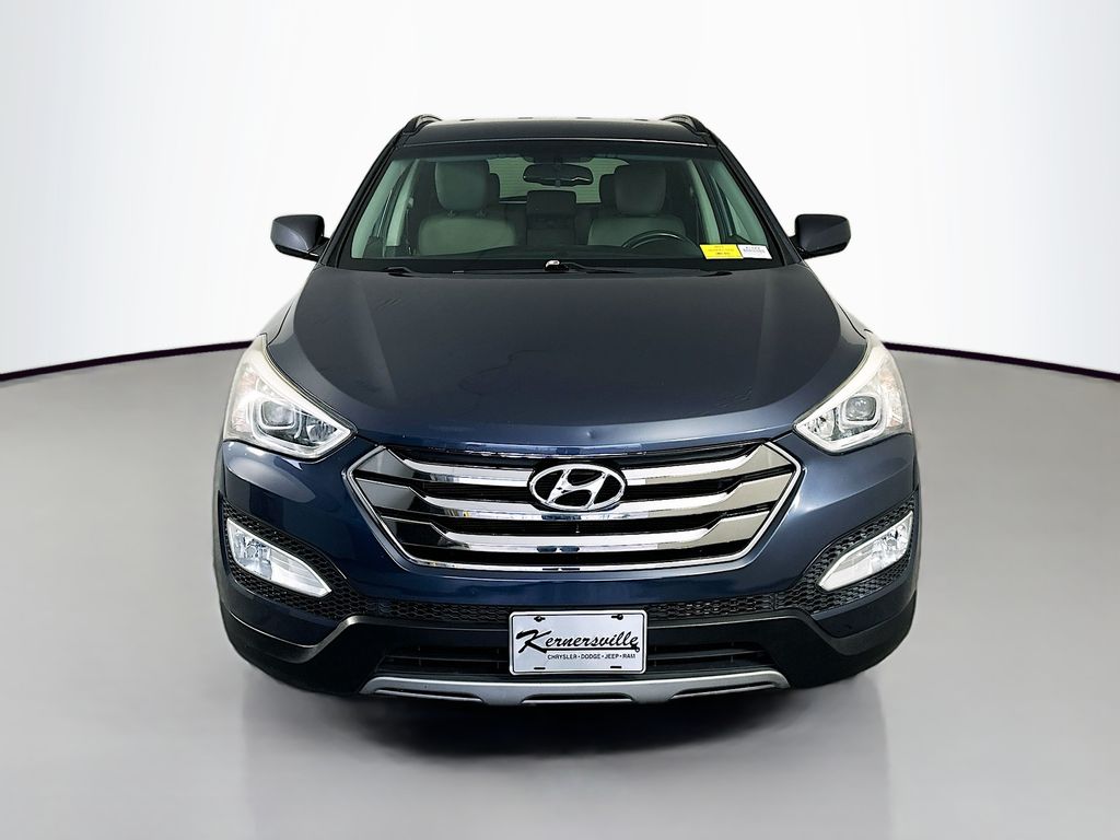 HyundaiSanta Fe Sport2