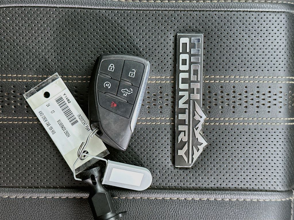 ChevroletSilverado 2500HD36