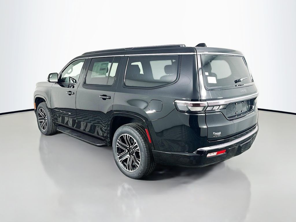 JeepGrand Wagoneer5