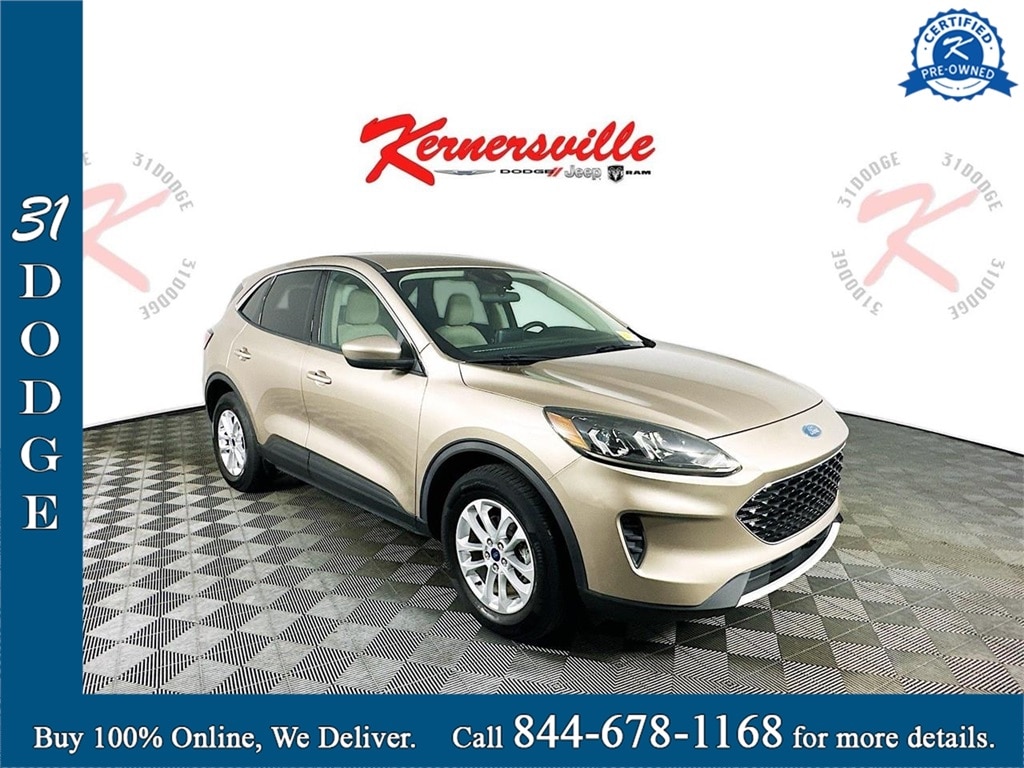 2020 Ford Escape SE's photo