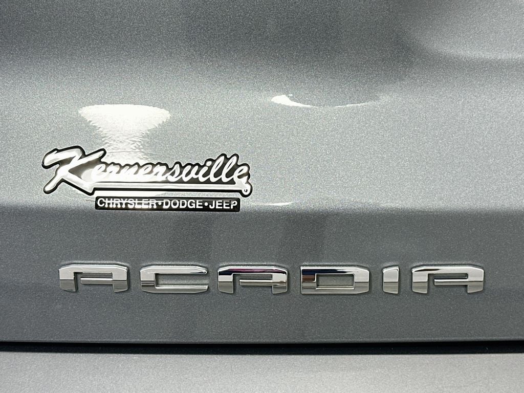 GMCAcadia28