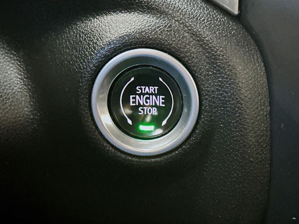 ChevroletSilverado 1500 LTD27