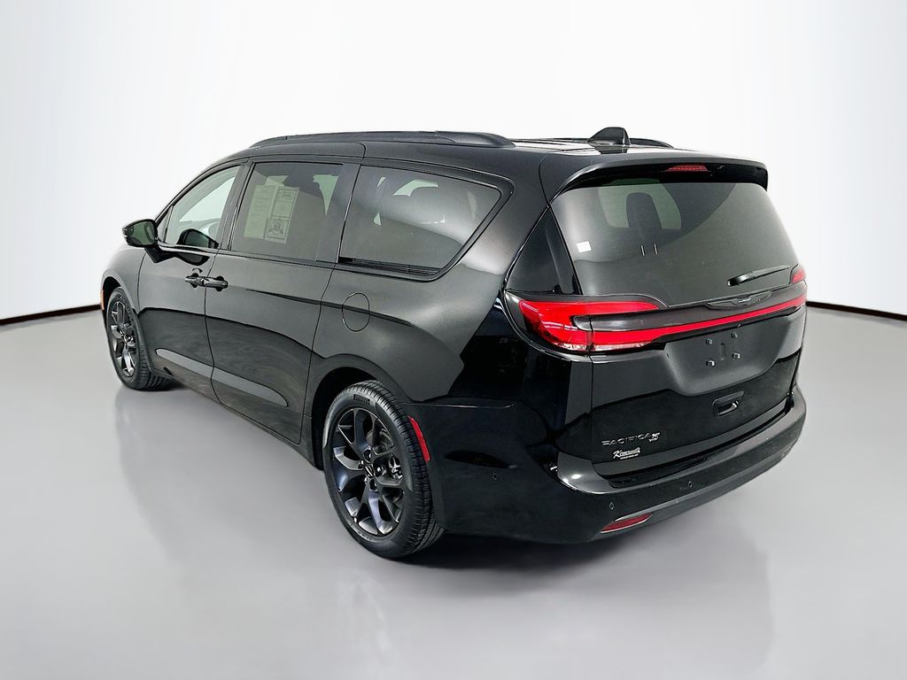 ChryslerPacifica5