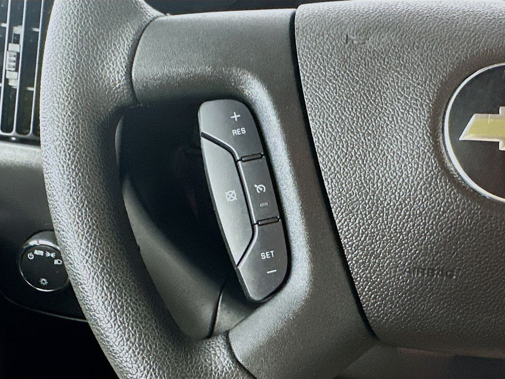 ChevroletExpress 250025