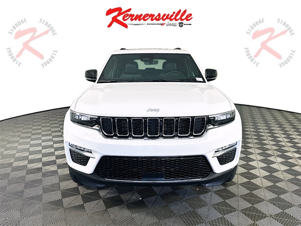 2025 Jeep Grand Cherokee Limited photo 2